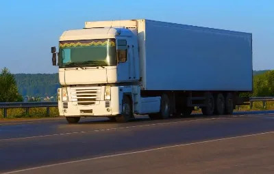 Ankara ile Bornova Arası Öğrenci Eşyası Taşıma